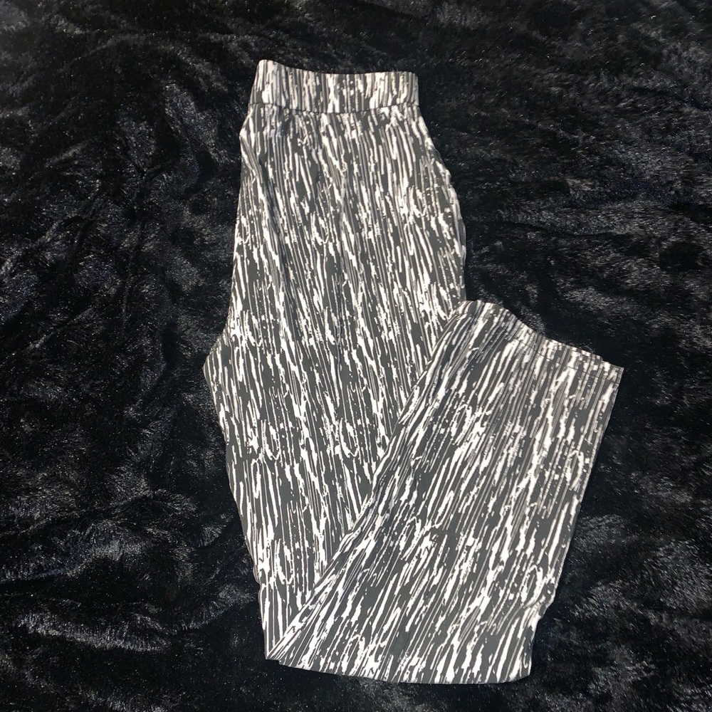 Style & Co. Petite Pants size Medium